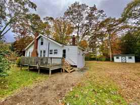 2835 Harbor Ln - Photo 1 of 1