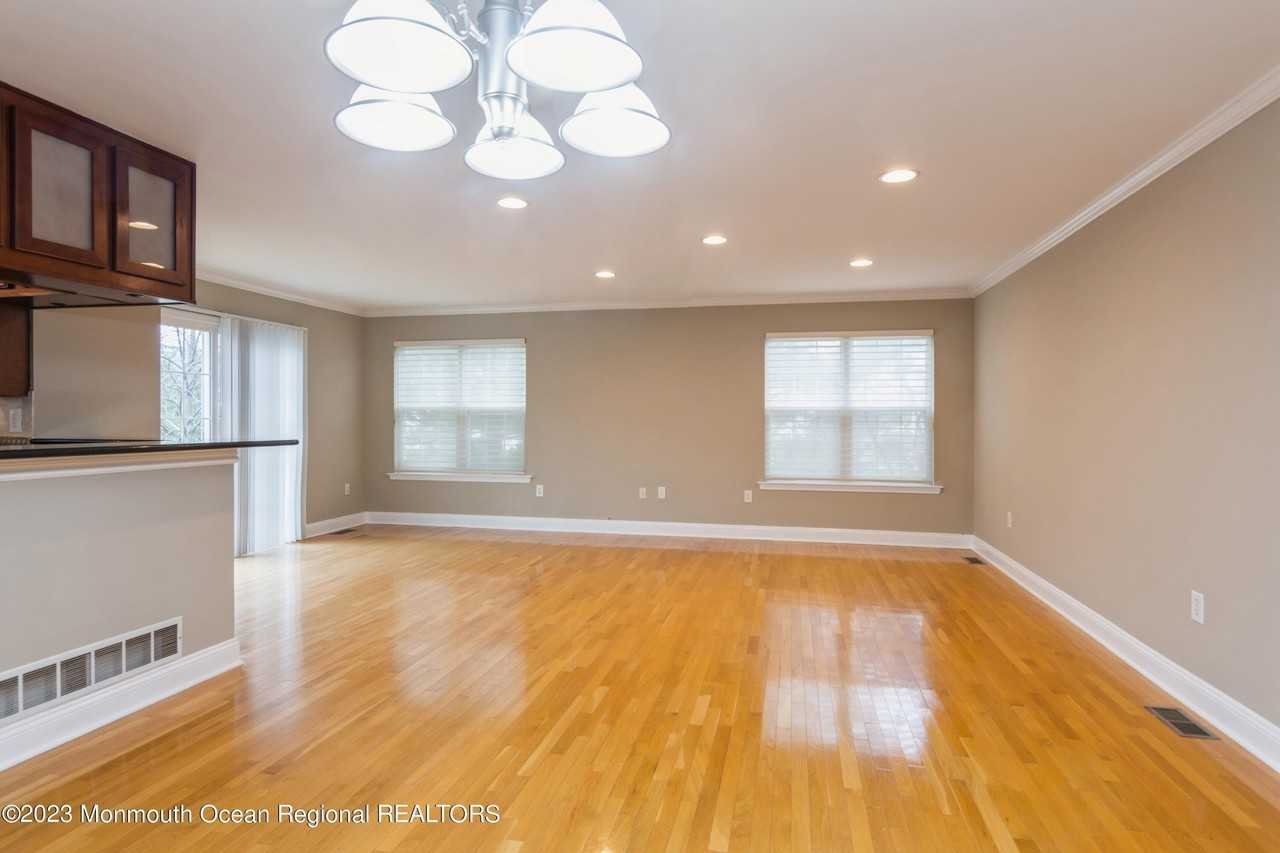 34 Chimney Ct Unit 181 #181 - Photo 4 of 29