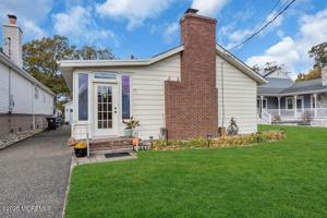 featured image of 228 Fischer Blvd