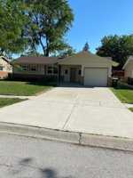 featured image of 510 Shadywood Ln