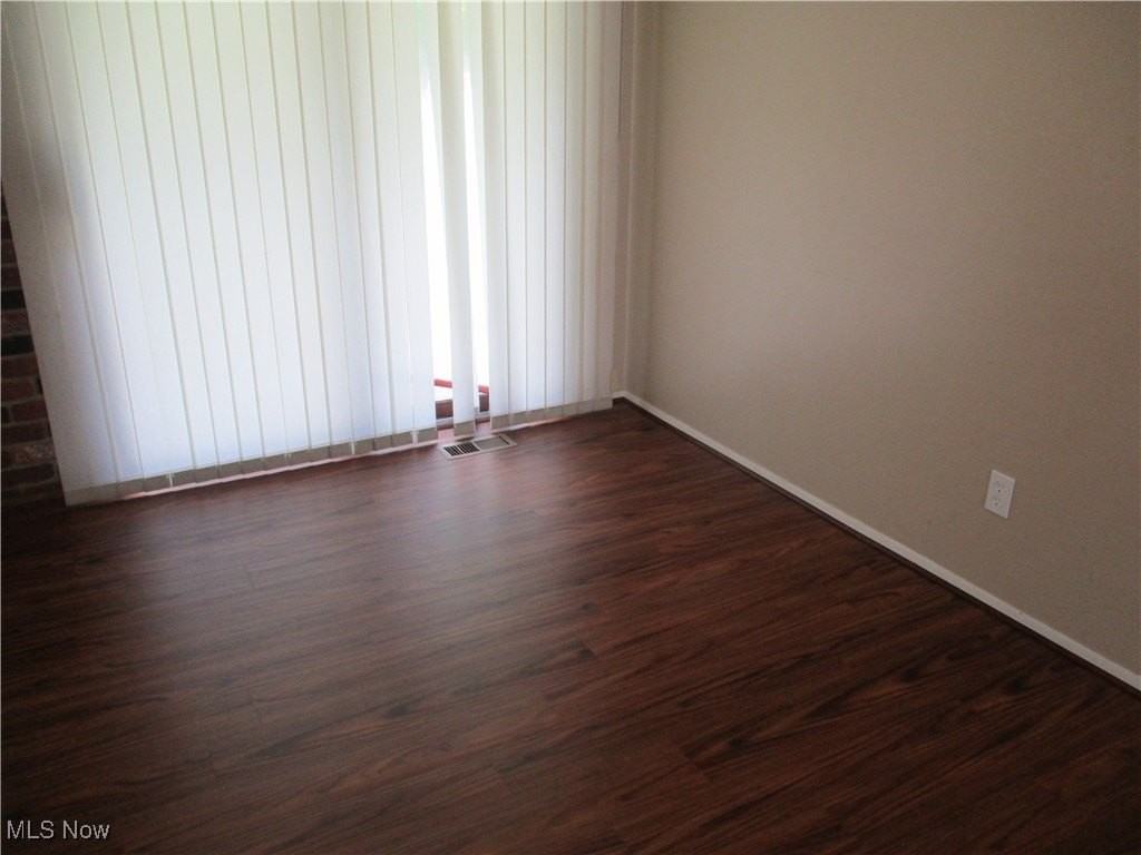 6566 Glenallen Ave - Photo 6 of 26