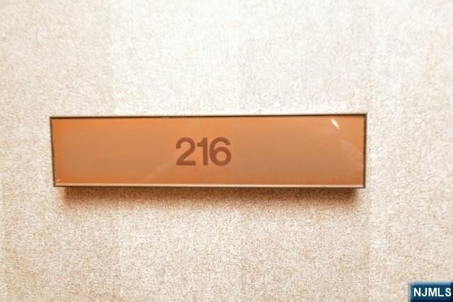 216 Harmon Cove Towers 216 - Photo 4 of 16