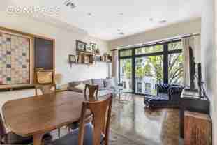 188 15th St #201 - Photo 1 of 1