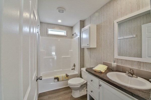 475 Netherland Ave #0475 - Photo 7 of 10