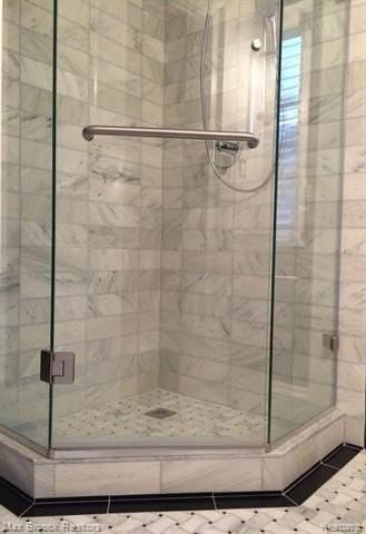 115 East Lincoln Street - Photo 6 of 17