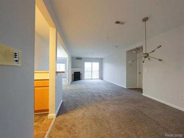 1388 Constance Dr - Photo 3 of 14