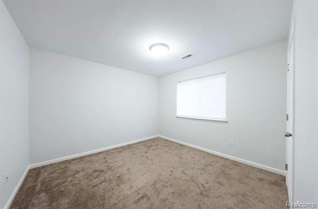 1388 Constance Dr - Photo 7 of 14