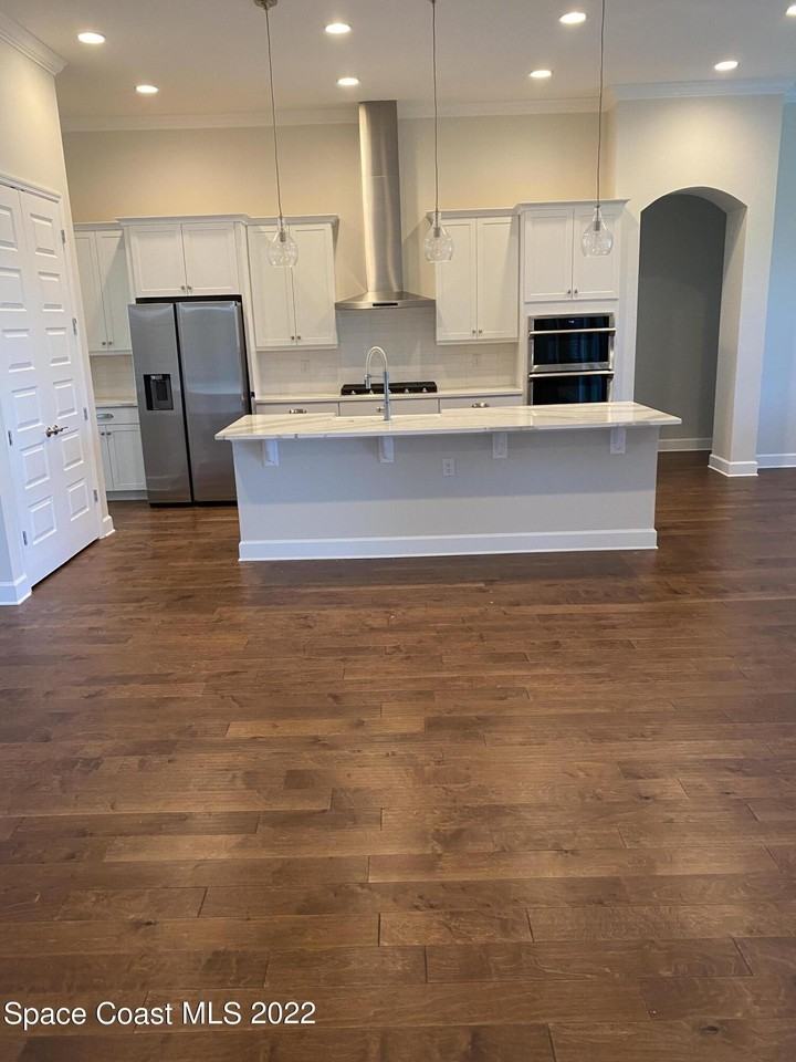 8321 Paragrass Way - Photo 2 of 41