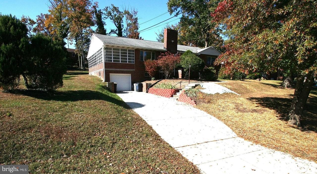 10104 Towhee Ave - Photo 3 of 50