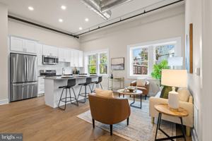 featured image of 30 W Broad St Ste 2 #2