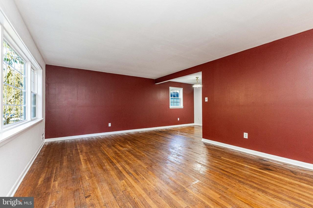 1816 Olney Rd - Photo 3 of 21