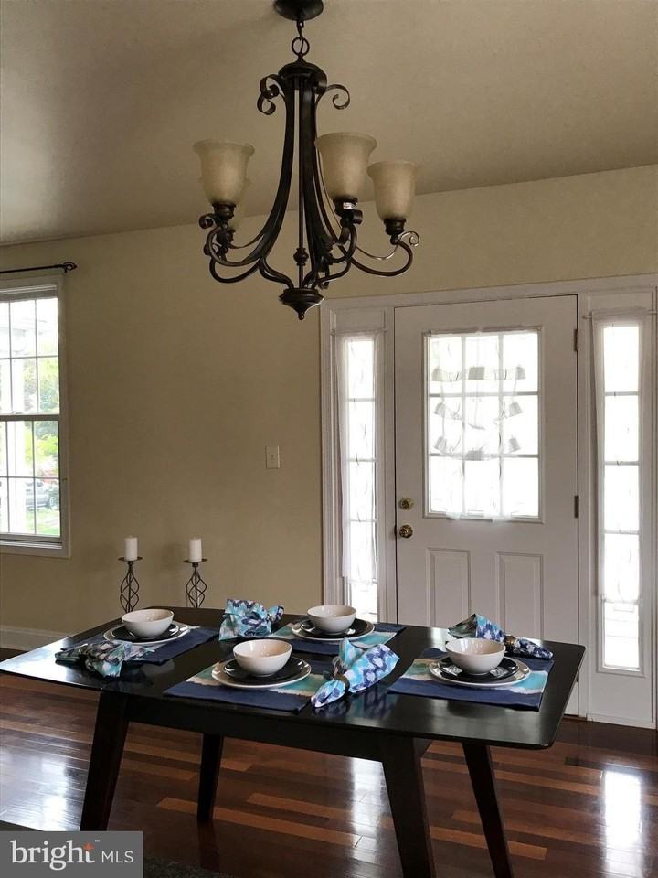 2022 South Glebe Road - Photo 7 of 28