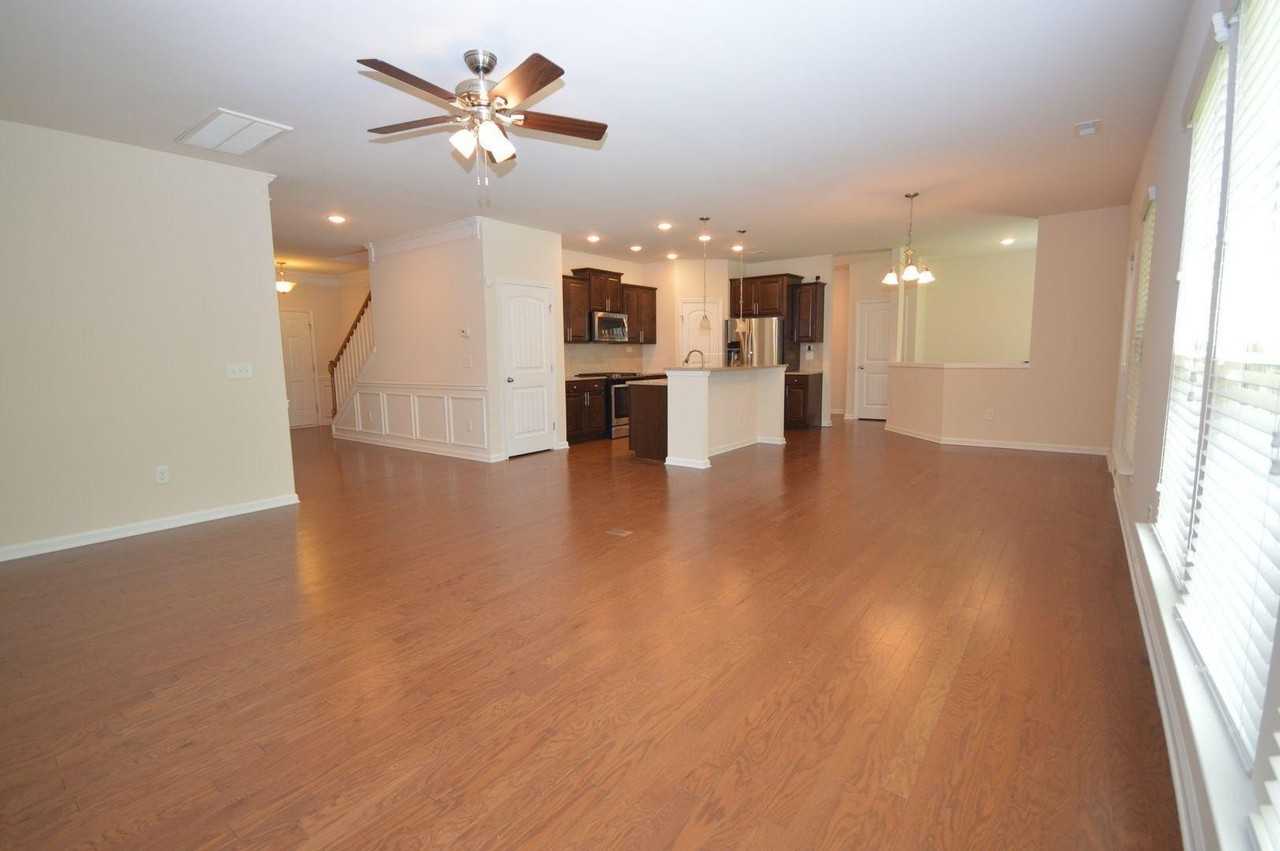 904 Cozy Oak Ave - Photo 7 of 33