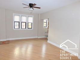 featured image of 894A Green Bay Rd #03