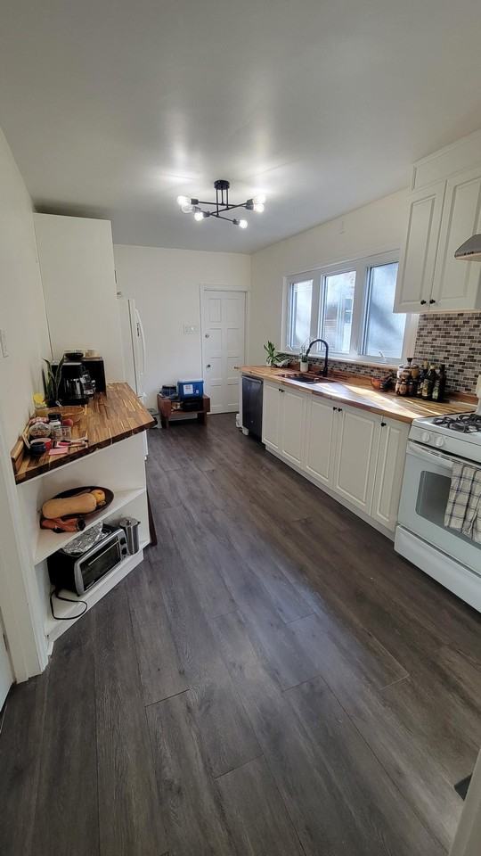 38 Brock Street - Photo 2 of 18