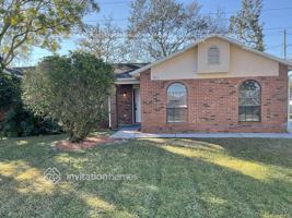 featured image of 963 Trumbull St