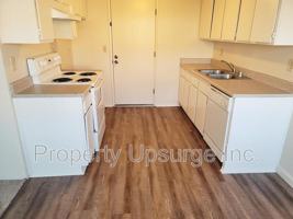 featured image of 4400 Dogwood Ln