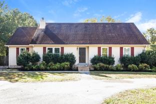 2813 Edward Ct - Photo 1 of 1