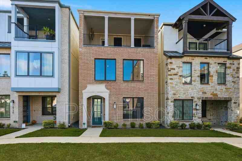 8132 Bromley Dr - Photo 2 of 16
