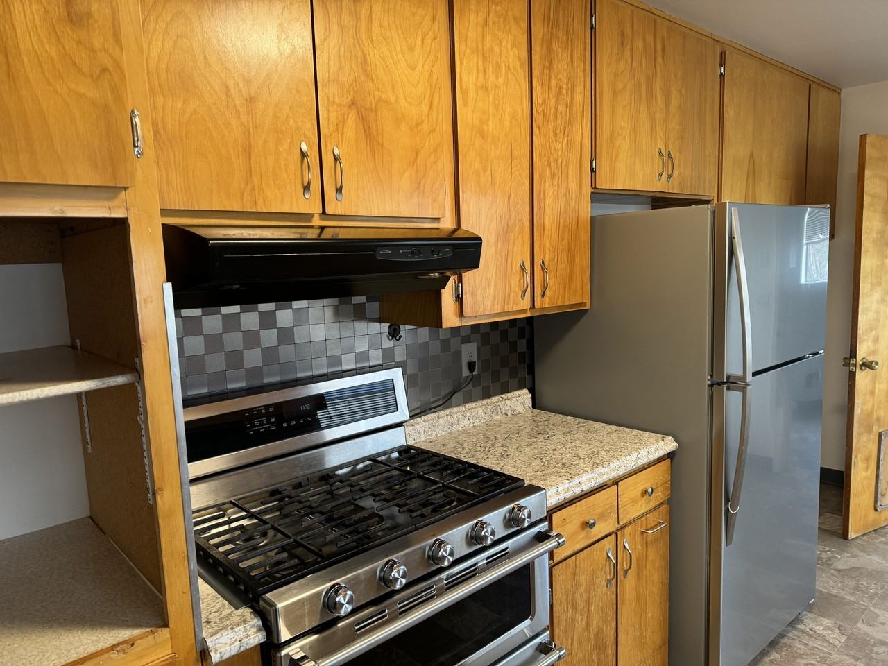 Livni Trust - Photo 3 of 8