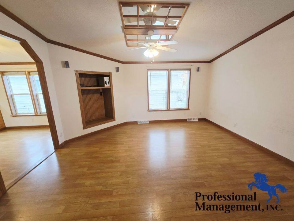 4207 N Carlton Ave Sw - Photo 3 of 10