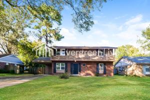 featured image of 5112 Christopher Ave
