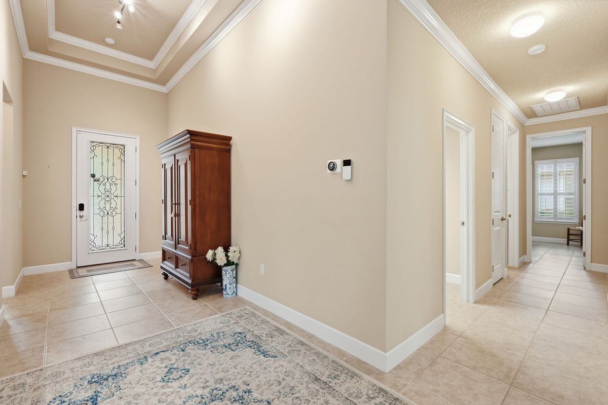 341 Chelsea Place Ave - Photo 3 of 41