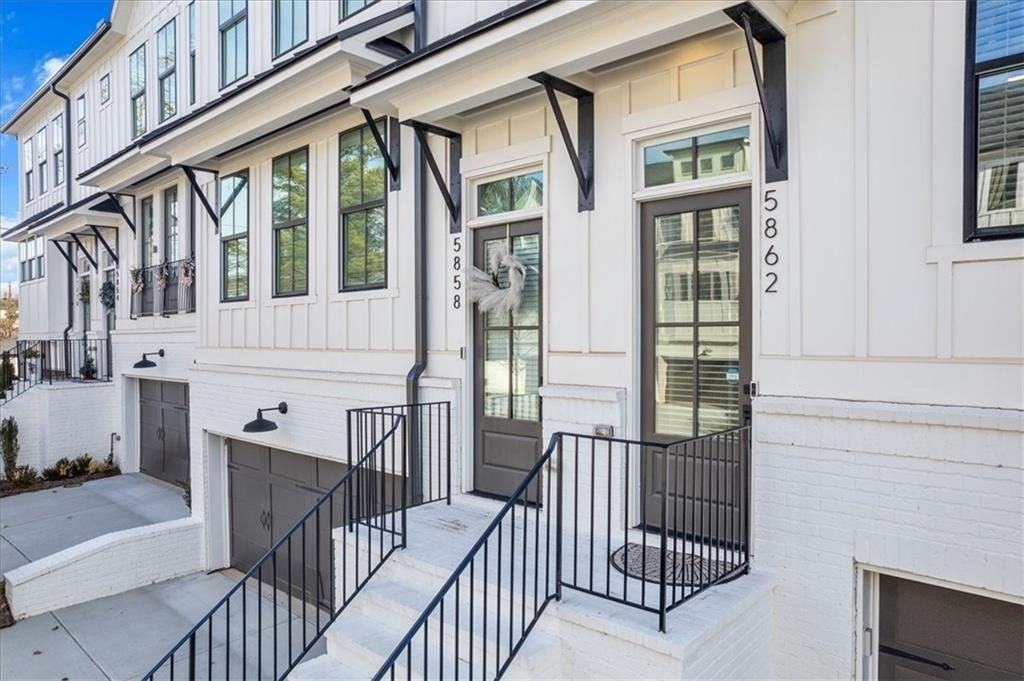 5862 Westin Rd - Photo 2 of 44