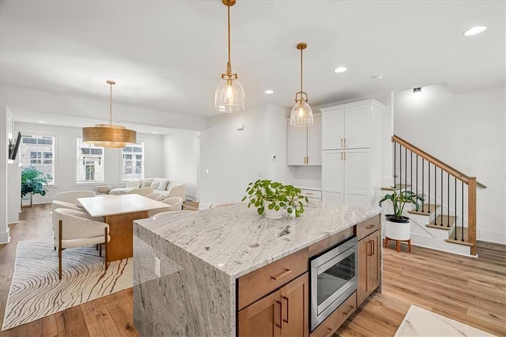 5862 Westin Rd - Photo 6 of 44