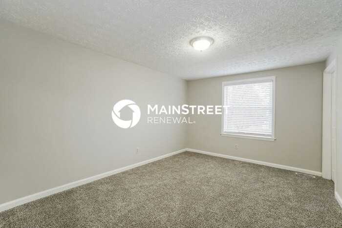 6976 Endsleigh Drive - Photo 5 of 16