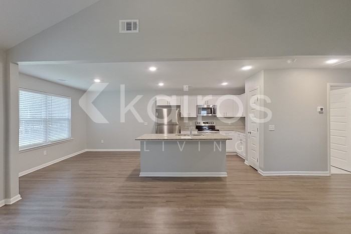 118 Western Red Cedar Dr - Photo 6 of 24