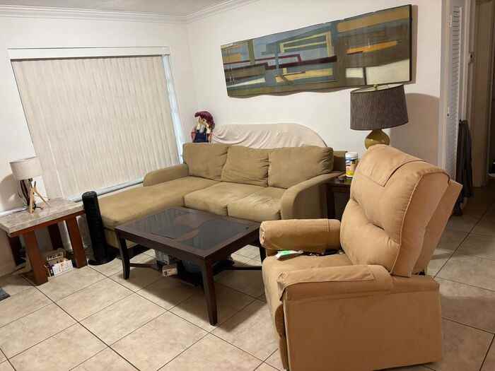 2502 W Commercial Blvd - Photo 3 of 11