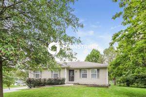 featured image of 711 N Jesse Cir