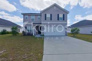 featured image of 14 Red Oak Drive