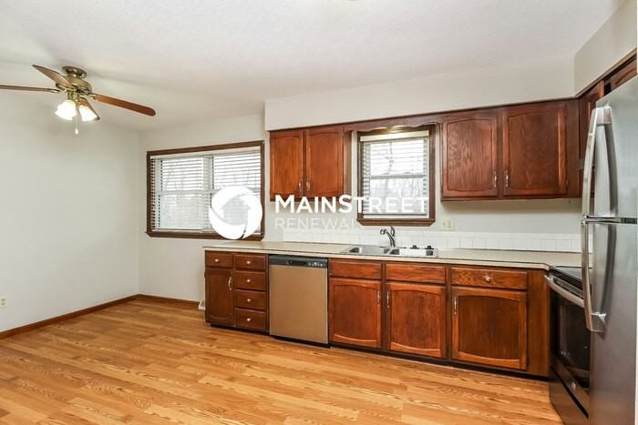 201 Ellison Way - Photo 5 of 17