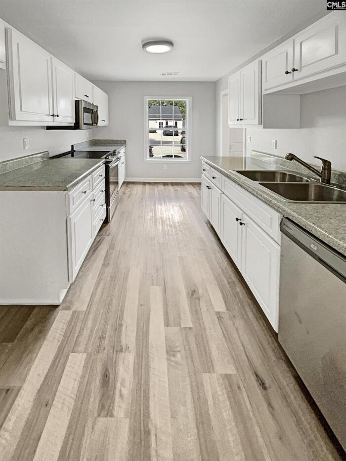 30 Hampton Oaks Pl #1 - Photo 2 of 16