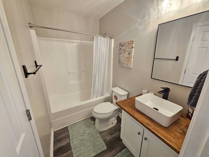 30 Hampton Oaks Pl #1 - Photo 5 of 16