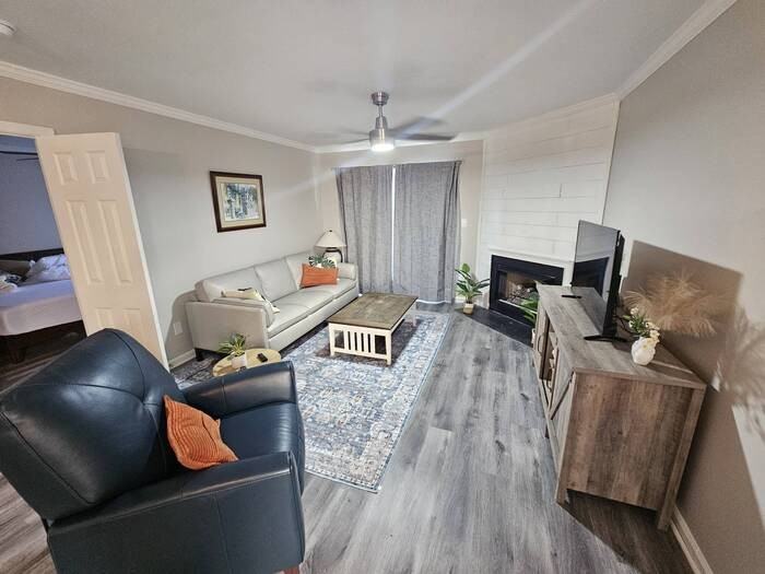 30 Hampton Oaks Pl #1 - Photo 6 of 16