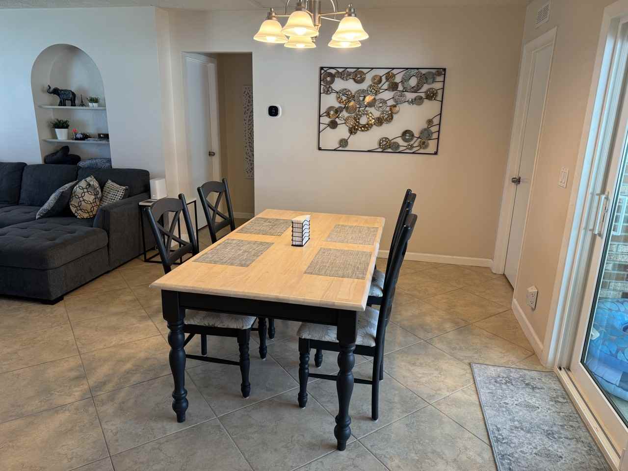 302 Southeast Lancaster Avenue #NA - Photo 5 of 9