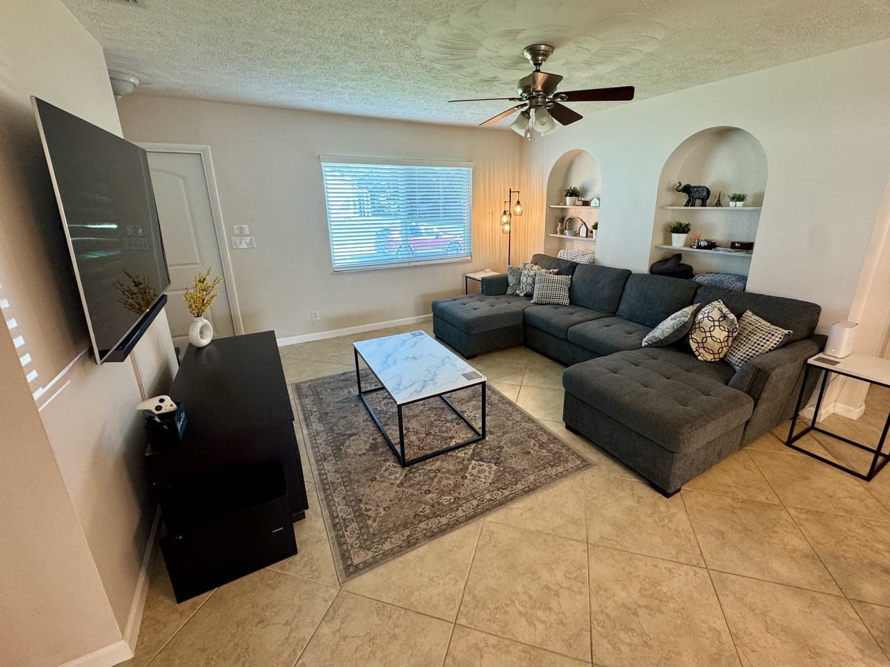 302 Southeast Lancaster Avenue #NA - Photo 6 of 9