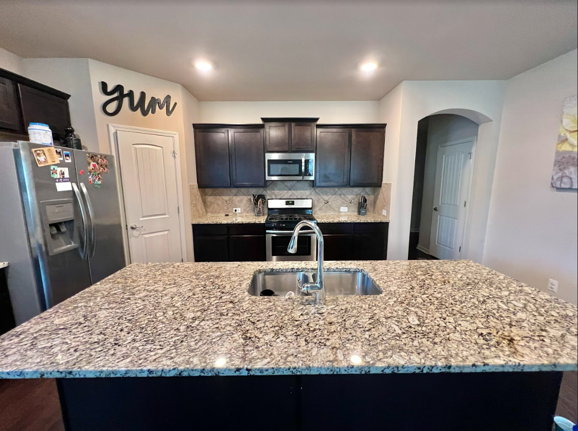 16945 River Park Dr #NA - Photo 2 of 12