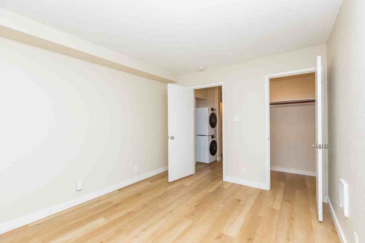 345 MacArthur - Photo 2 of 50