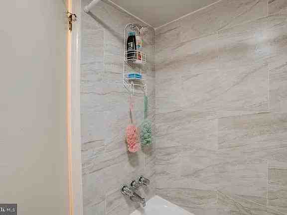 869 Hollins St - Photo 3 of 10