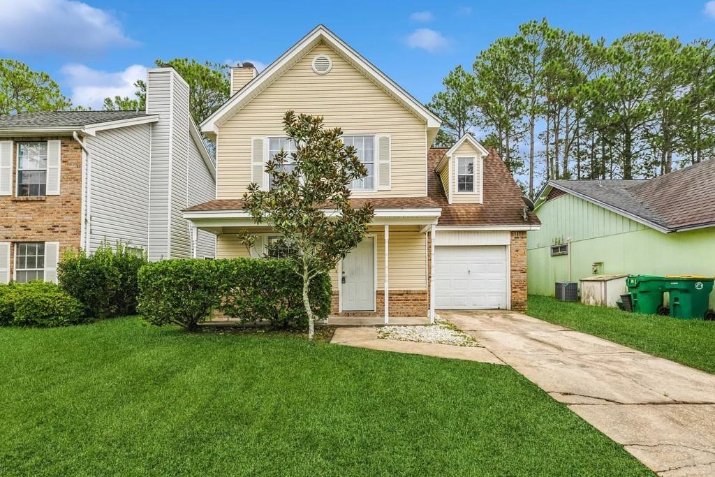 3036 Yorktown Cir - Photo 2 of 10