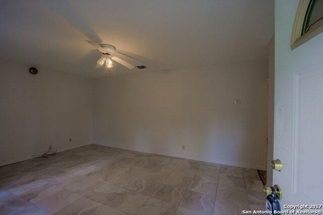 7107 Stone Fence Rd - Photo 4 of 26