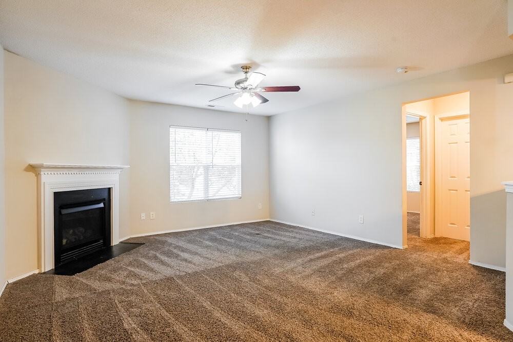 936 Mailwood Dr - Photo 5 of 17