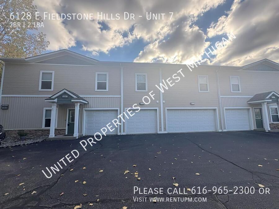 6128 E Fieldstone Hills Dr Se #7 - Photo 2 of 3