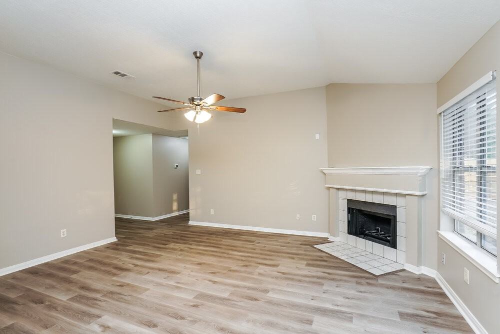 23115 Sandpiper Trl - Photo 4 of 16