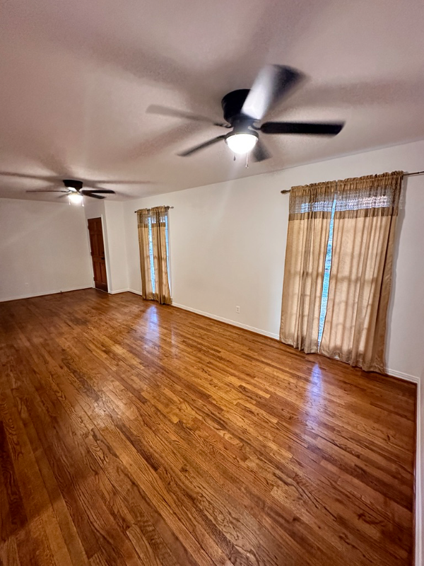 538 Hillview Rd - Photo 7 of 17