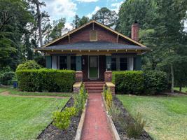 featured image of 201 Woodside Ave